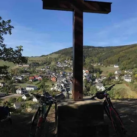 Fachwerkhaus Im Sauerland - Goldhase Anno 1700 Σπίτι διακοπών Medebach