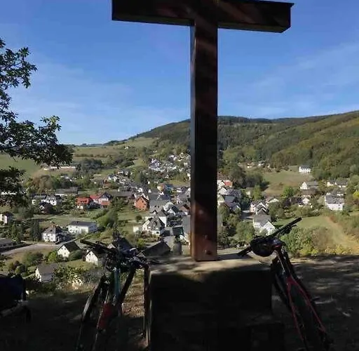 Fachwerkhaus Im Sauerland - Goldhase Anno 1700 בית נופש מדבאך